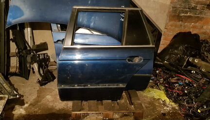 Дверь задняя левая BMW E39 универсал