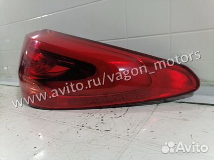 Фонарь внешний задний правый Kia Quoris