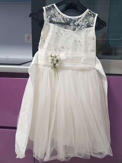 Нарядные платья для девочки на 5-8 лет