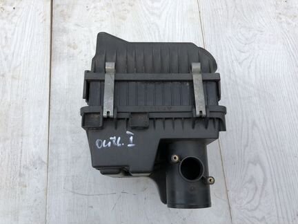 Корпус воздушного фильтра Mitsubishi Outlander CU