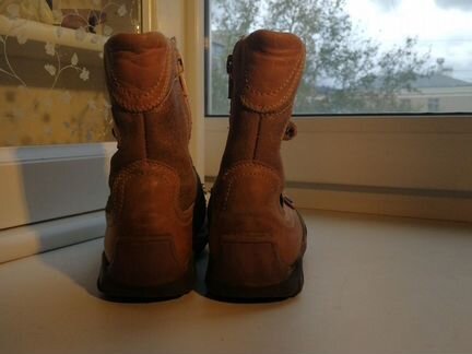 Ботинки/сапожки зимние на девочку 24-25р