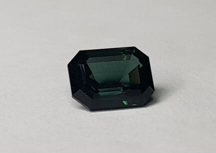 33Т. Турмалин. Индиголит. Нигерия.1.15 кт