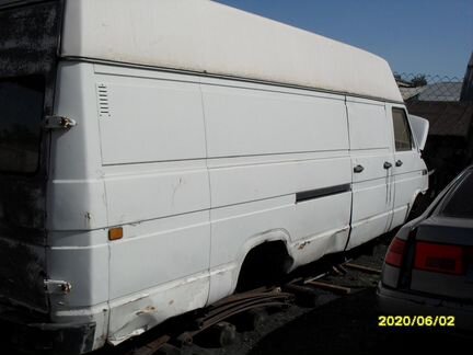 Iveco Daily 2.5 МТ, 1991, битый, 654 321 км