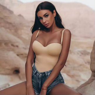 Базовое бежевое боди в наличии