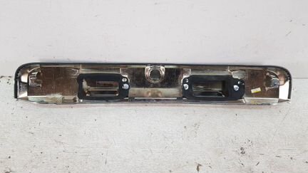 Накладка крышки багажника Renault Duster 2012