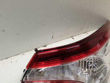Фонарь задний правый Toyota Camry V70 2018