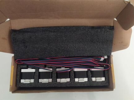 Шаговые Nema 17 5шт для 3D принтера комплект новый