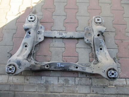 Подрамник Audi A8 d3 4e передний