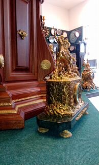 Каминные часы с боем от К.Мозер - Кавказский воин