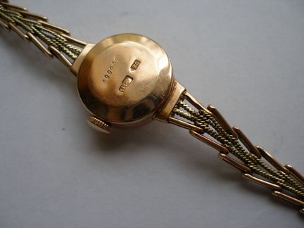 Часы Наири.Золото 585 пробы