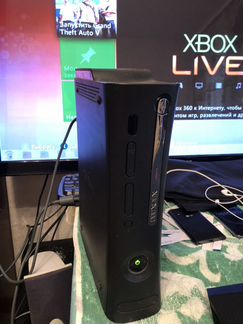Игровая приставка X-BOX 360 Elite