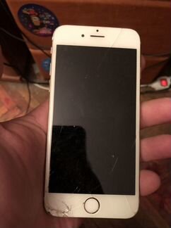 Телефон iPhone