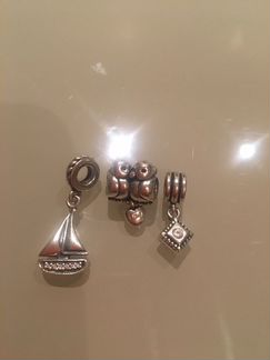 Браслеты и шармы Pandora