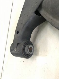 Рычаг подвески передний передний правый Subaru