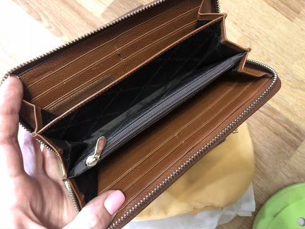 Кожаный кошелёк