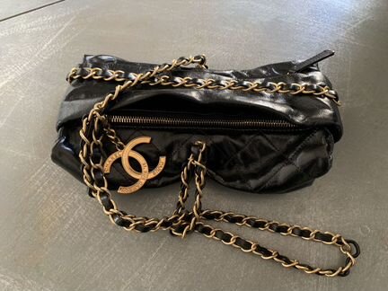 Chanel Baluchon Clutch Midnight Swim Quilted Black