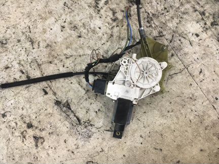 Стеклоподъемник передний правый Bmw 3-Series E92