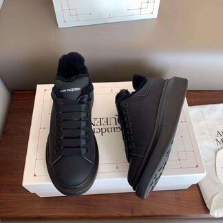 Alexander McQueen с мехом