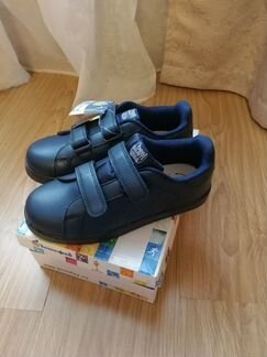 Кроссовки новые с подсветкой Котофей