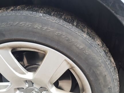 Шины зимнее 225/55/17 Pirelli
