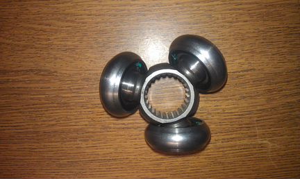 Тришип шрус Ford