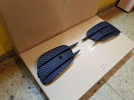 Решетка бампера Mercedes W 213 E213 AMG Мерседес