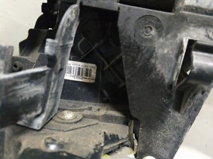 Замок двери задней левой Ford Focus 2 2008-2011