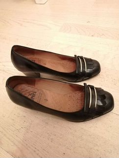 Туфли Caprice р. 38