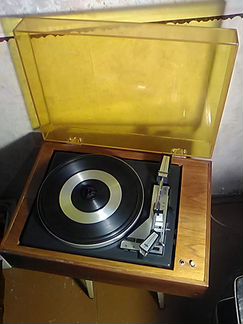 Проигрыватель 1-эпу-73С