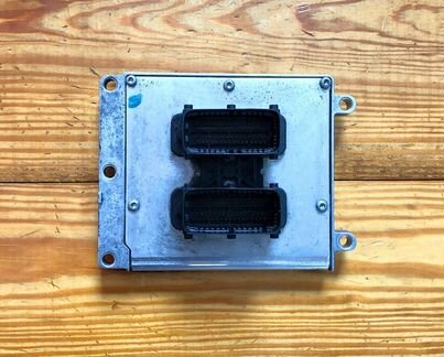Эбу ECU ECM Saab 9-3 Cadillac BLS Trionic 8