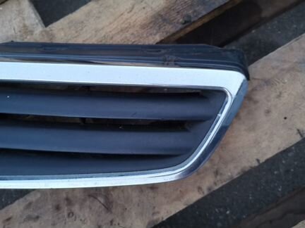 Решетка радиатора Honda Civic EJ6 4D D16Y7 1999