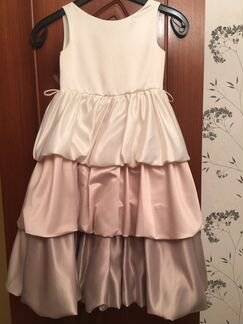 Платье праздничное