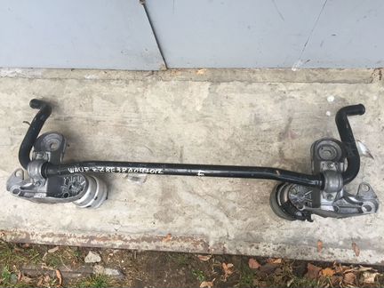 Стабилизатор передней подвески Audi A4 8E