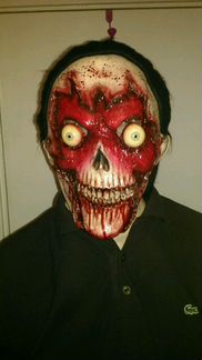 Очень Страшная Маска(США)