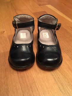 Туфли для девочки размер 22