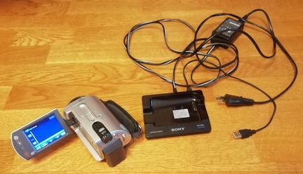 Видеокамера Sony DCR-SR42