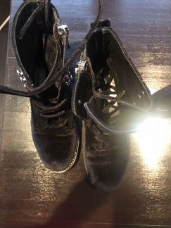 Ботинки высокие чёрные женские бархатные 35 р-р Ит