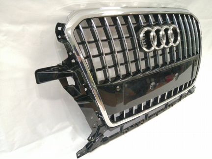 Решетка радиатора передняя Audi Q5 8R 2008-2017