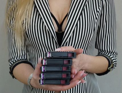 Жесткие диски HP SAS с салазками