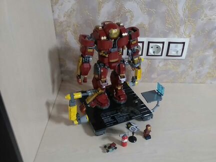 Лего Lego 76105 Халкбастер Эра Альтрона