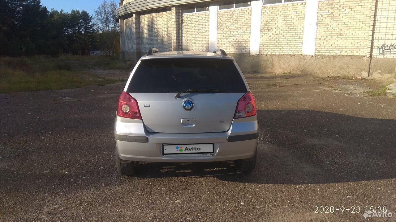Geely MK Cross, 2012