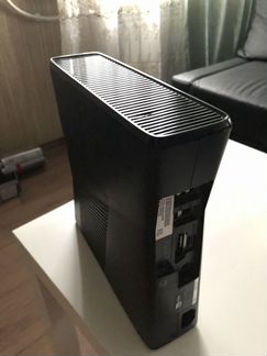Xbox 360 Slim