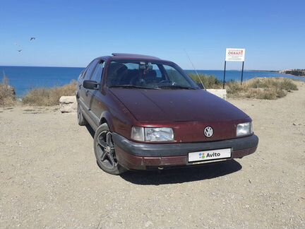 Volkswagen Passat 1.8 МТ, 1992, 250 000 км