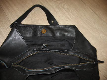 Сумка кожаная без признаков износа