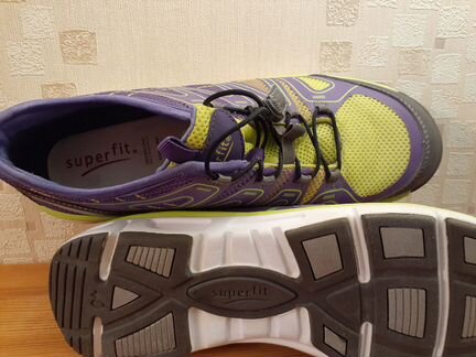 Новые кроссовки Superfit 40