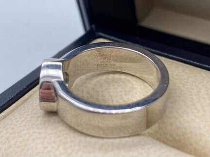 Кольцо Chopard Happy Diamond