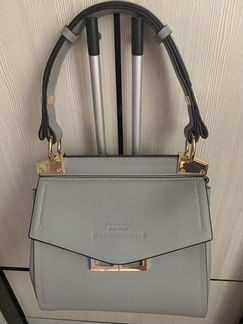 Сумка givenchi