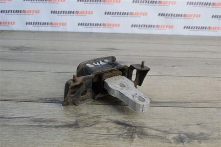 Опора двигателя левая Форд Фиеста 6 1.2