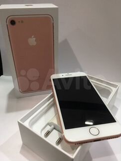 Телефон iPhone 7 32Гб Розовое золото