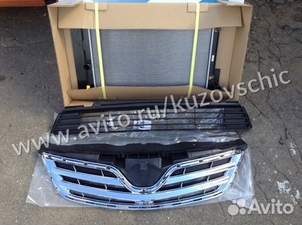 Решетка бампера радиатора Тойота Королла е150